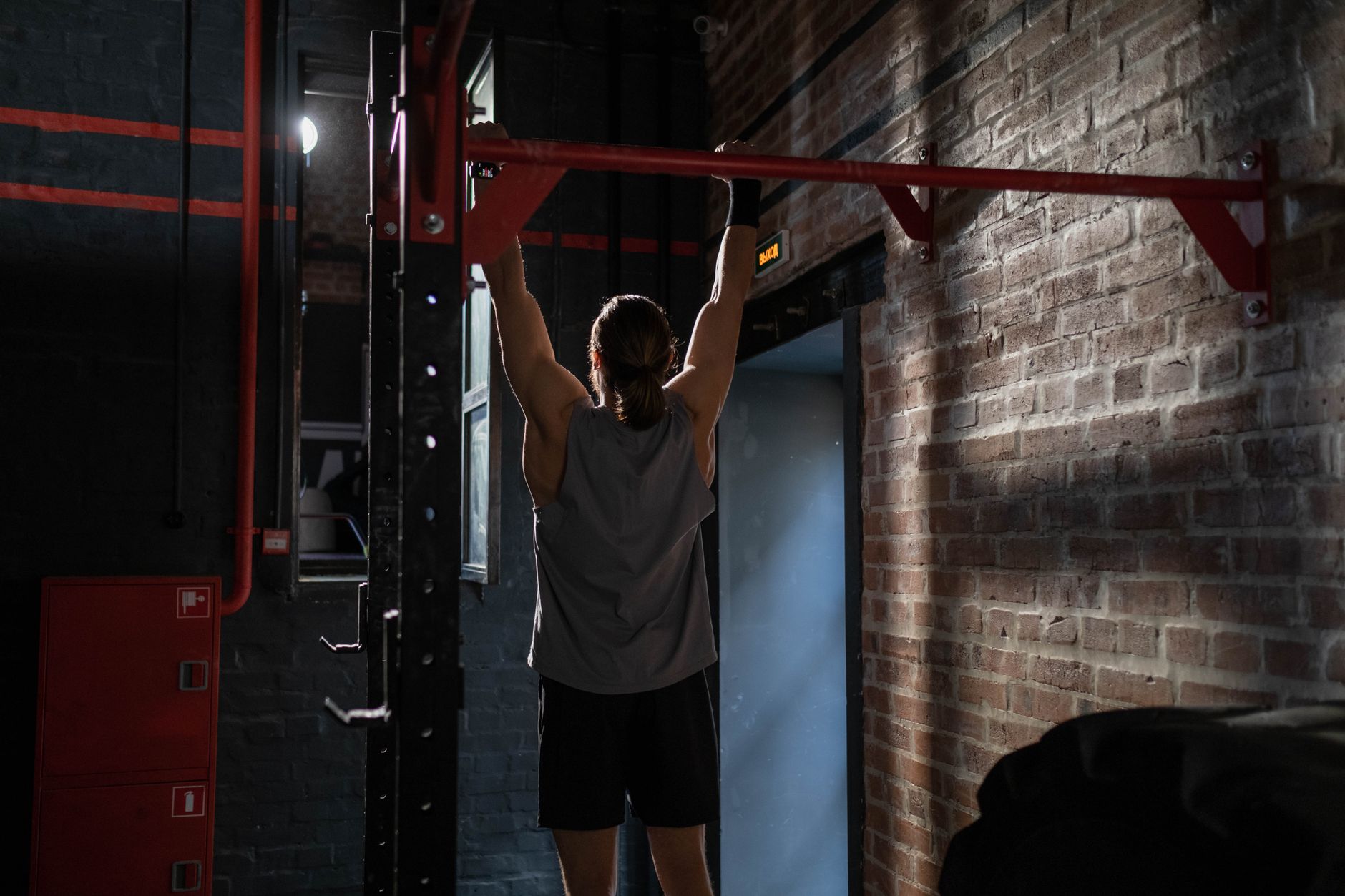 Best Pull Up Bar for Doorframe Mounting Without Drilling